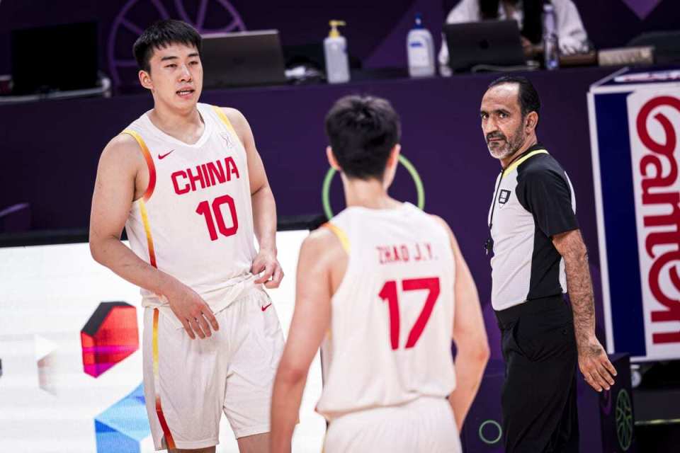 yfh, 次犯规, 赵嘉义的整