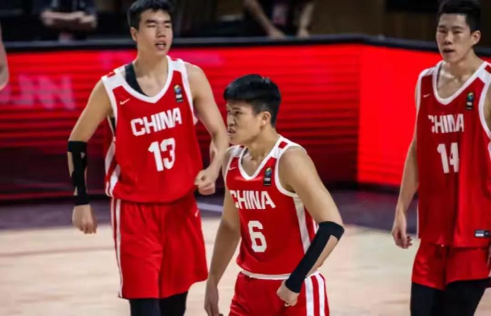 应该说未来, HucBI, tvK